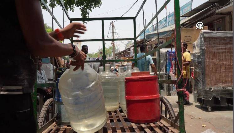 Termometreler 50 dereceyi gösterdi. Tarihin en yüksek sıcaklık rekoru - Resim: 3